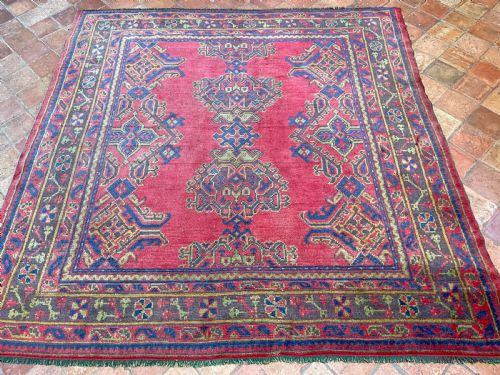 ANTIQUE USHAK CARPET - ADDITIONAL PHOTO 5