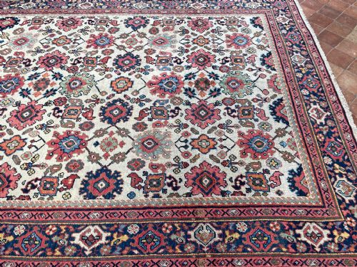 ANTIQUE MAHAL CARPET - ADDITIONAL PHOTO 6
