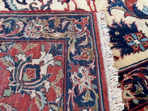 ANTIQUE ISFAHAN RUG - ADDITIONAL PHOTO 1