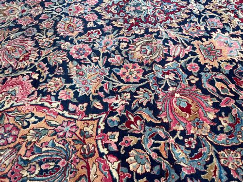 VINTAGE KIRMAN CARPET - ADDITIONAL PHOTO 2