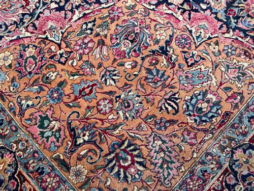 VINTAGE KIRMAN CARPET - ADDITIONAL PHOTO 9
