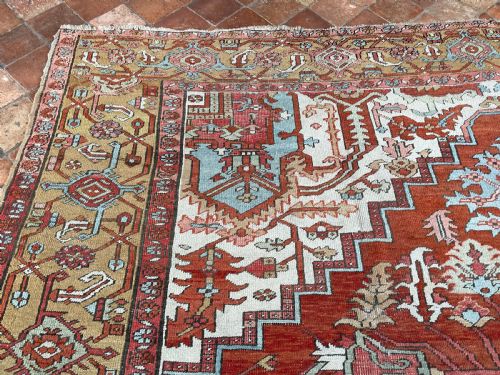 ANTIQUE SERAPI CARPET - ADDITIONAL PHOTO 6