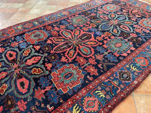 ANTIQUE BIDJAR RUG - ADDITIONAL PHOTO 1