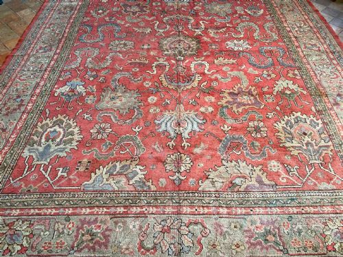 ANTIQUE USHAK CARPET - ADDITIONAL PHOTO 4