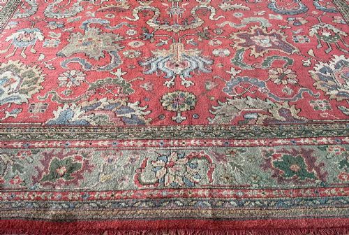ANTIQUE USHAK CARPET - ADDITIONAL PHOTO 10