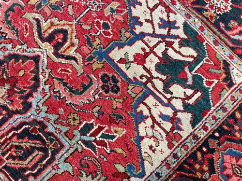 ANTIQUE HERIZ RUG - ADDITIONAL PHOTO 5