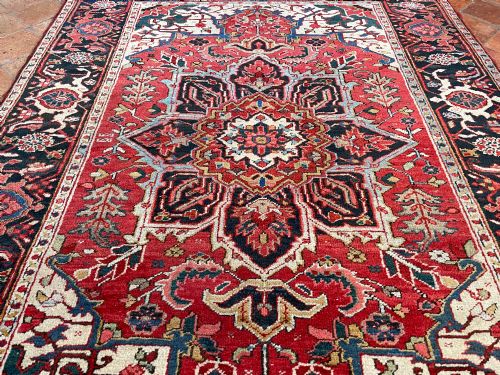 ANTIQUE HERIZ RUG - ADDITIONAL PHOTO 6