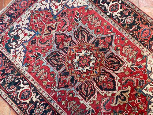 ANTIQUE HERIZ RUG - ADDITIONAL PHOTO 9