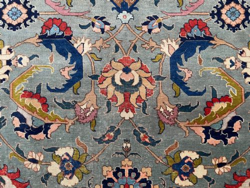 ANTIQUE 'BENLIAN' TABRIZ CARPET - ADDITIONAL PHOTO 3