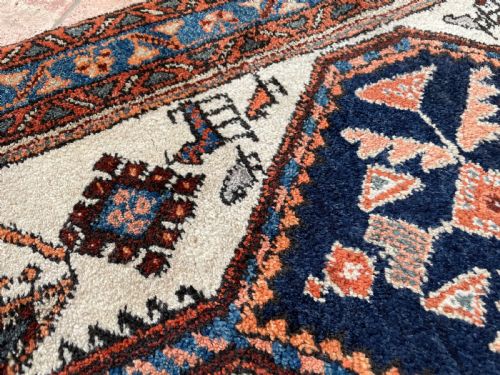 ANTIQUE HERIZ RUNNER - ADDITIONAL PHOTO 2