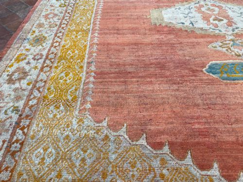 ANTIQUE ANGORA USHAK CARPET - ADDITIONAL PHOTO 3