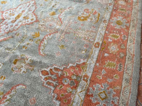 ANTIQUE USHAK CARPET - ADDITIONAL PHOTO 5
