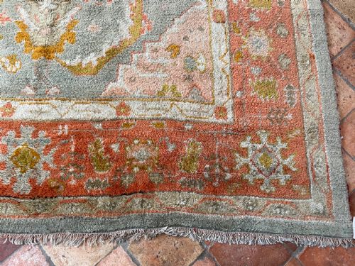 ANTIQUE USHAK CARPET - ADDITIONAL PHOTO 6