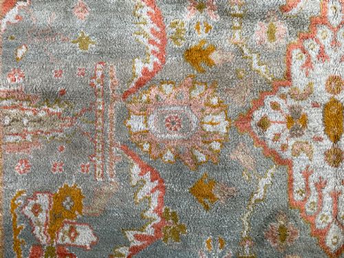 ANTIQUE USHAK CARPET - ADDITIONAL PHOTO 8