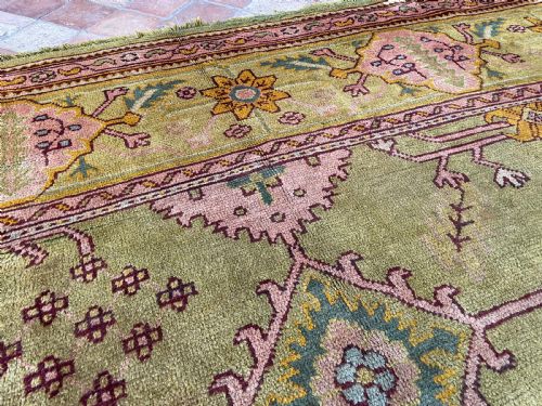 RARE ANTIQUE USHAK CARPET - ADDITIONAL PHOTO 5