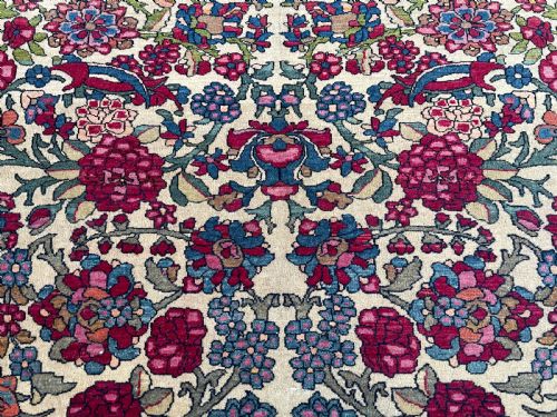 ANTIQUE ISFAHAN RUG - ADDITIONAL PHOTO 6