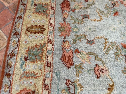 ANTIQUE USHAK CARPET - ADDITIONAL PHOTO 3