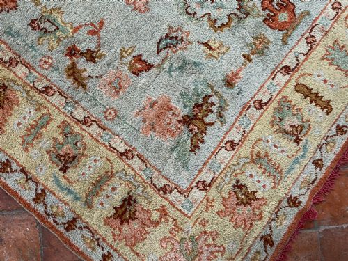 ANTIQUE USHAK CARPET - ADDITIONAL PHOTO 12