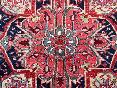 ANTIQUE HERIZ CARPET - ADDITIONAL PHOTO 1