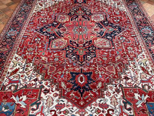 ANTIQUE HERIZ CARPET - ADDITIONAL PHOTO 4