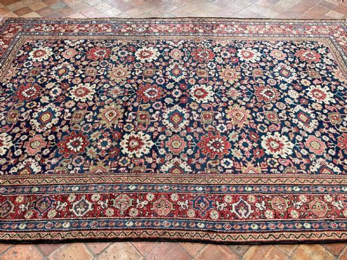 ANTIQUE MAHAL CARPET - ADDITIONAL PHOTO 1
