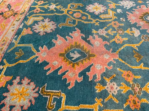 ANTIQUE USHAK CARPET - ADDITIONAL PHOTO 8