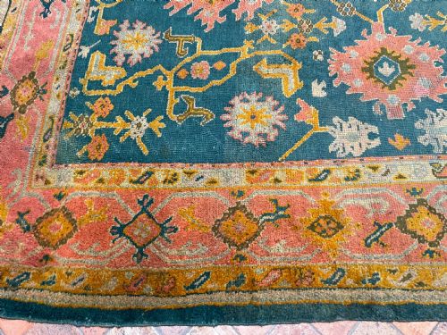 ANTIQUE USHAK CARPET - ADDITIONAL PHOTO 9