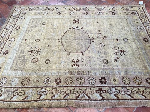 RARE ANTIQUE KHOTAN RUG - ADDITIONAL PHOTO 5