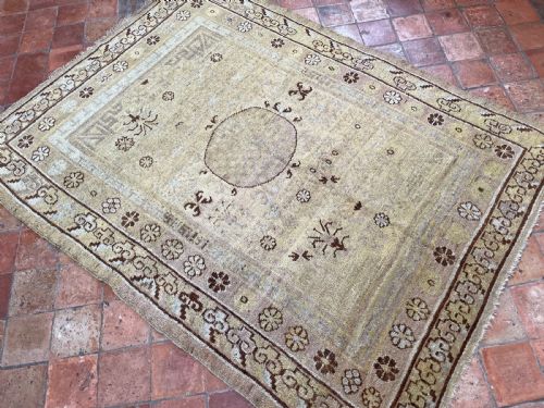 RARE ANTIQUE KHOTAN RUG - ADDITIONAL PHOTO 6