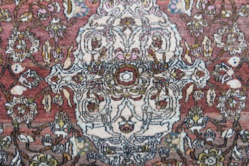 ANTIQUE ISFAHAN RUG - ADDITIONAL PHOTO 9