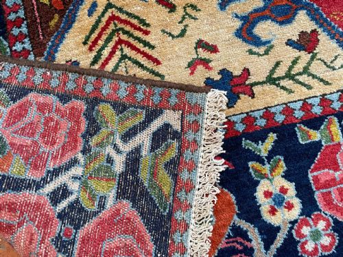 ANTIQUE BAKTIARI RUG - ADDITIONAL PHOTO 7