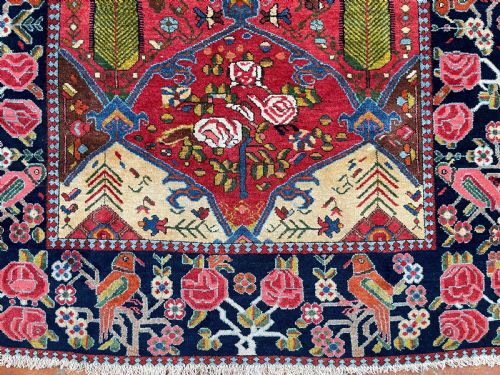 ANTIQUE BAKTIARI RUG - ADDITIONAL PHOTO 8