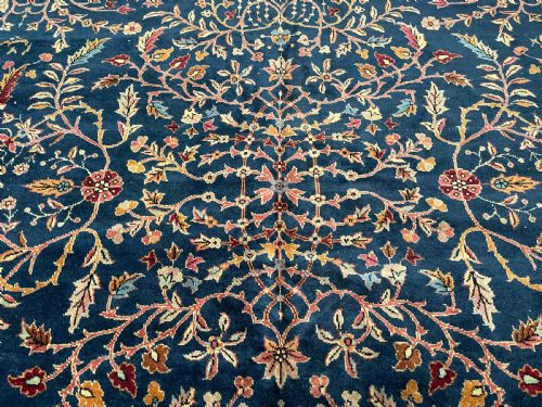 ANTIQUE AMRITSAR CARPET - ADDITIONAL PHOTO 9