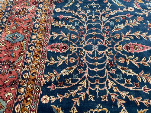 ANTIQUE AMRITSAR CARPET - ADDITIONAL PHOTO 10