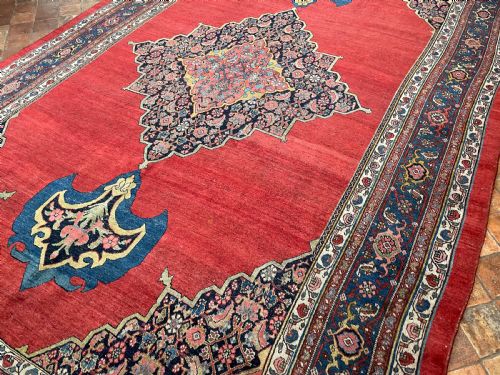 ANTIQUE BIDJAR CARPET - ADDITIONAL PHOTO 4