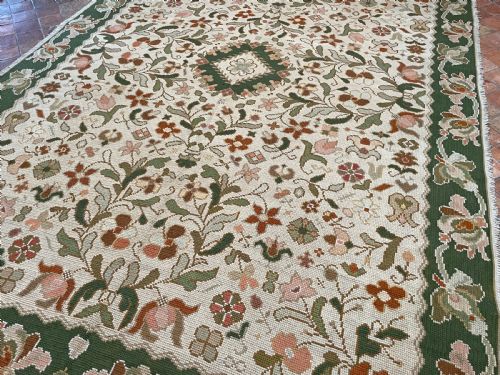 ANTIQUE PORTUGUESE NEEDLEPOINT ARRAIOLOS SOUTHERN PORTUGAL - ADDITIONAL PHOTO 2