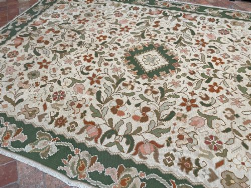 ANTIQUE PORTUGUESE NEEDLEPOINT ARRAIOLOS SOUTHERN PORTUGAL - ADDITIONAL PHOTO 4