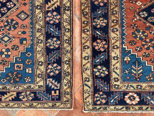 RARE PAIR OF ANTIQUE HERIZ RUGS - ADDITIONAL PHOTO 3