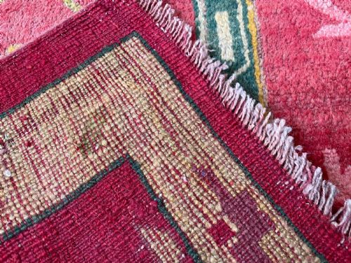 ANTIQUE USHAK CARPET - ADDITIONAL PHOTO 5