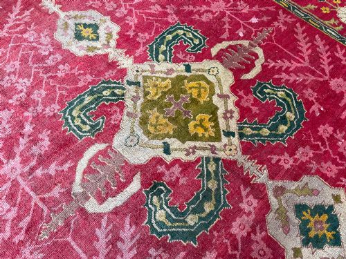 ANTIQUE USHAK CARPET - ADDITIONAL PHOTO 10