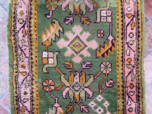 ANTIQUE USHAK RUNNER - ADDITIONAL PHOTO 2