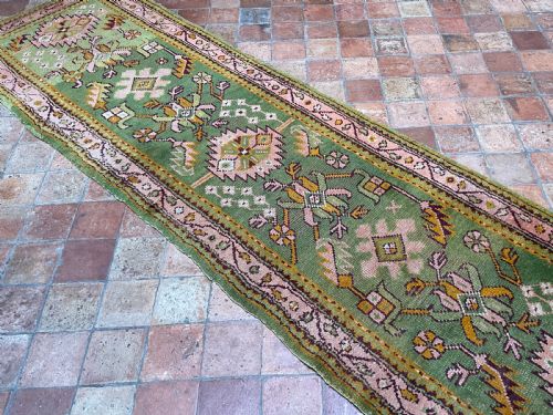 ANTIQUE USHAK RUNNER - ADDITIONAL PHOTO 4