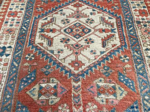 ANTIQUE HERIZ RUNNER - ADDITIONAL PHOTO 1