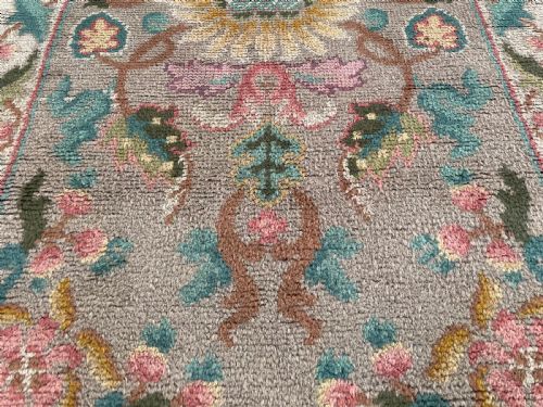 ANTIQUE DONEGAL RUG - ADDITIONAL PHOTO 2