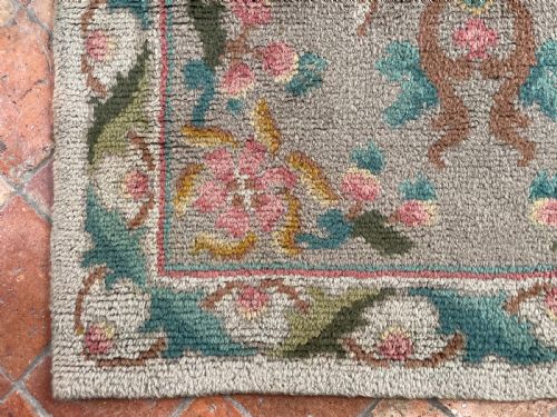 ANTIQUE DONEGAL RUG - ADDITIONAL PHOTO 5