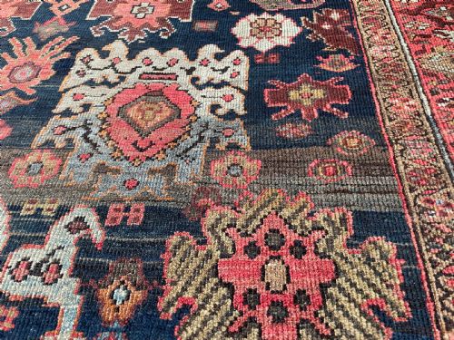 RARE PAIR OF ANTIQUE FARAHAN CARPETS - ADDITIONAL PHOTO 2