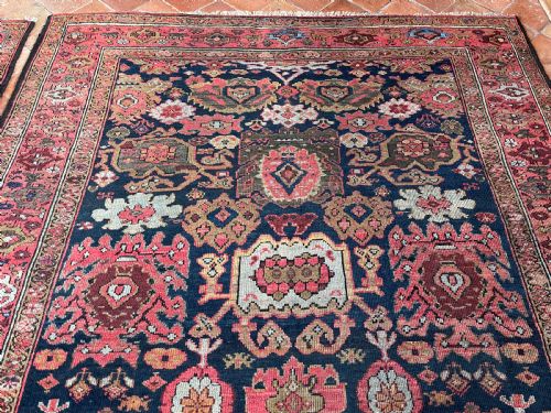 RARE PAIR OF ANTIQUE FARAHAN CARPETS - ADDITIONAL PHOTO 5