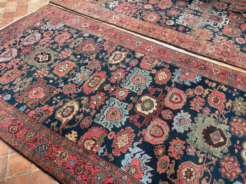 RARE PAIR OF ANTIQUE FARAHAN CARPETS - ADDITIONAL PHOTO 12