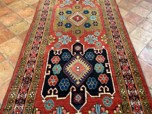 ANTIQUE HERIZ RUNNER - ADDITIONAL PHOTO 1