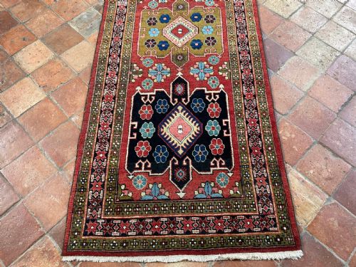 ANTIQUE HERIZ RUNNER - ADDITIONAL PHOTO 3